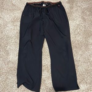 Heart and soul 2xl petite scrub pants in great condition.
